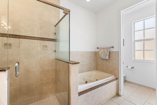 8309 NW 8th Way, Boca Raton, FL 33487