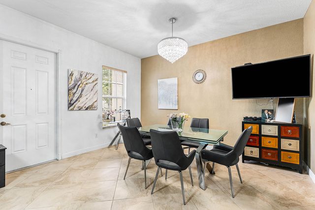 8309 NW 8th Way, Boca Raton, FL 33487