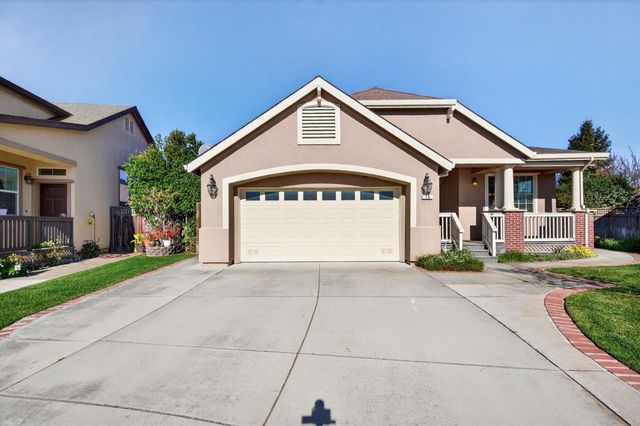 18 Pajaro Vista Court, Watsonville, CA 95076