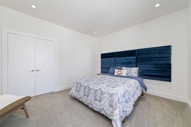 5515 Paraiso Place, Houston, TX 77091