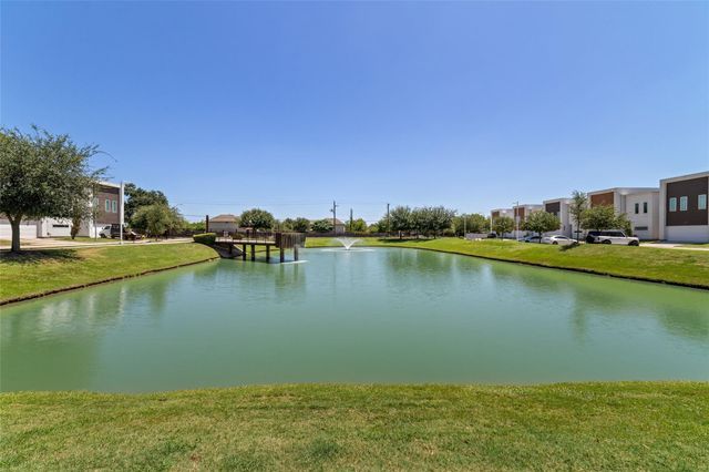 5515 Paraiso Place, Houston, TX 77091