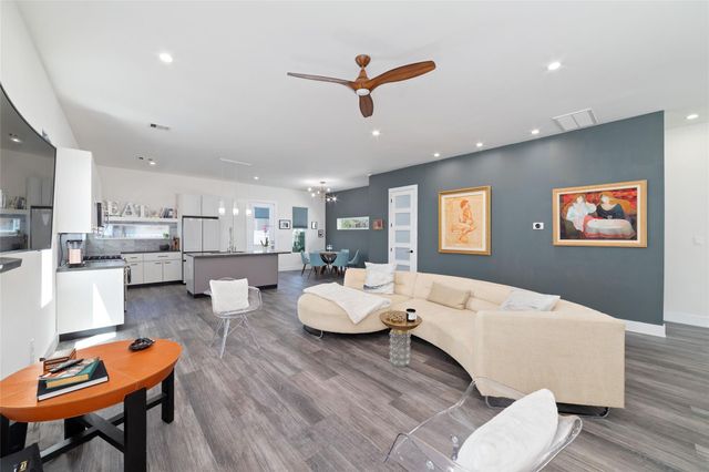 5515 Paraiso Place, Houston, TX 77091