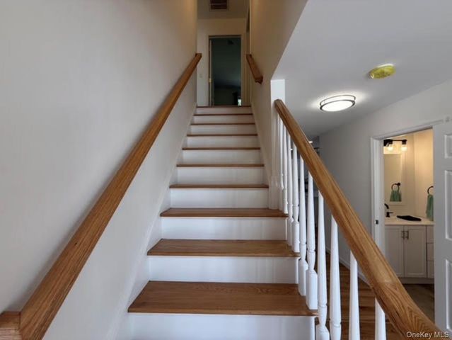 37-39 Wisner Avenue, Middletown, NY 10940