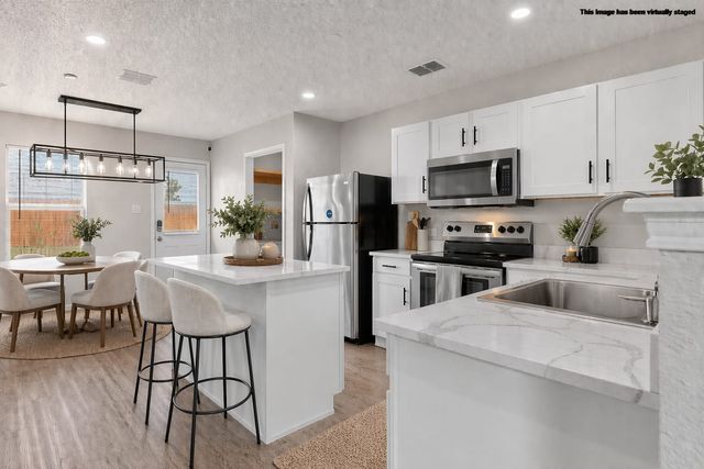124 Sandlewood Drive, Terrell, TX 75160