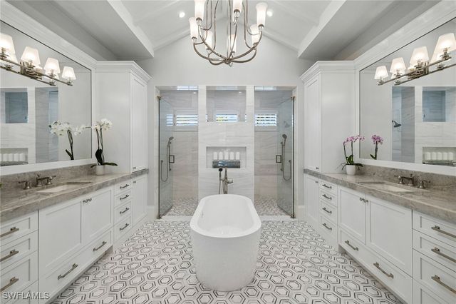 2989 Regatta RD, Naples, FL 34103