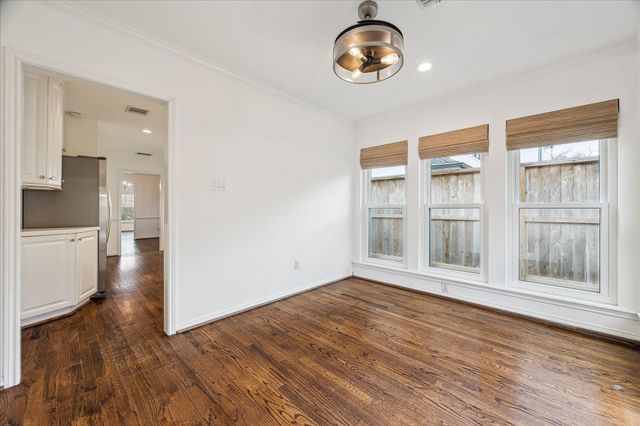 2820 Rice Boulevard, West University Place, TX 77005