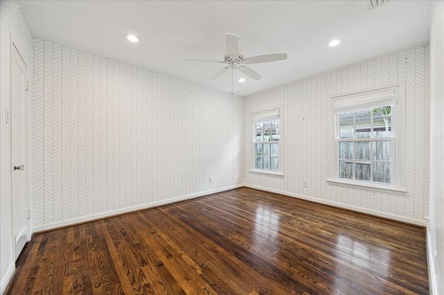 2820 Rice Boulevard, West University Place, TX 77005