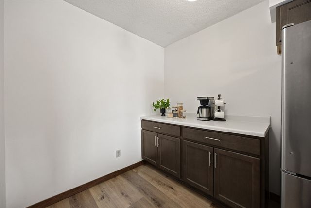 25 Lincoln Ave 15, Iowa City, IA 52246