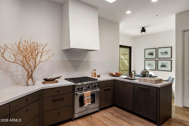 6711 E CAMELBACK Road 34, Scottsdale, AZ 85251