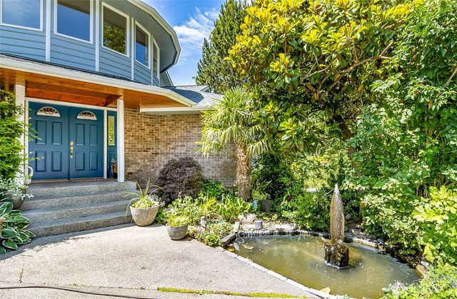 828 State Highway 532, Camano Island, WA 98282