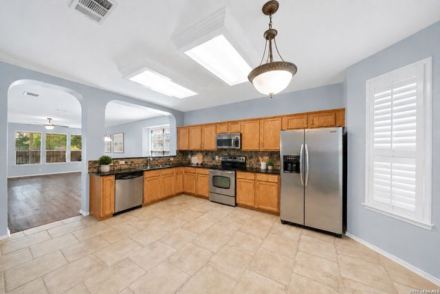 8843 Imperial Cross, Helotes, TX 78023