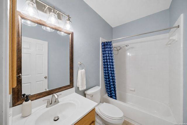 8843 Imperial Cross, Helotes, TX 78023