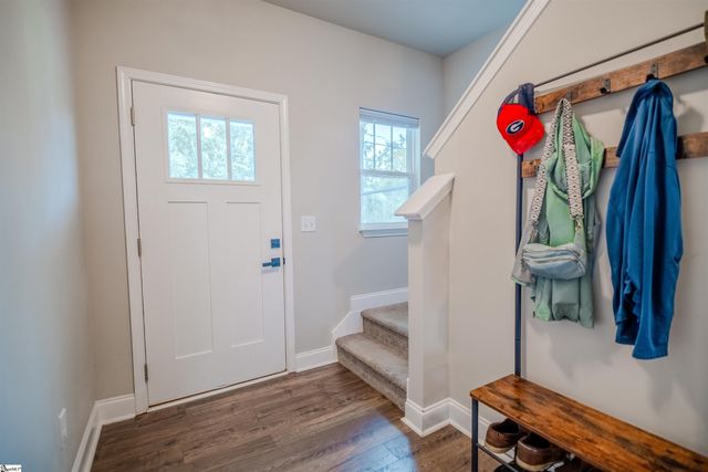 207 Phillips Avenue, Easley, SC 29640