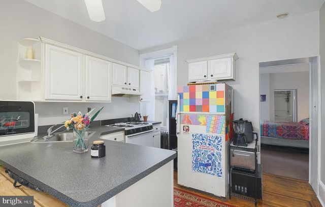 230 HERMITAGE ST, Philadelphia, PA 19127