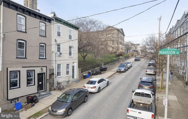 230 HERMITAGE ST, Philadelphia, PA 19127