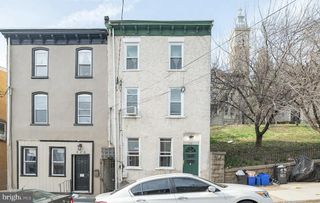 230 HERMITAGE ST, Philadelphia, PA 19127