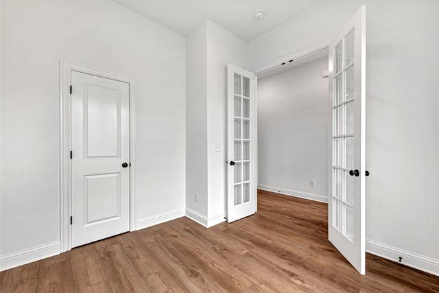 3005 S 14th Street, Rogers, AR 72758