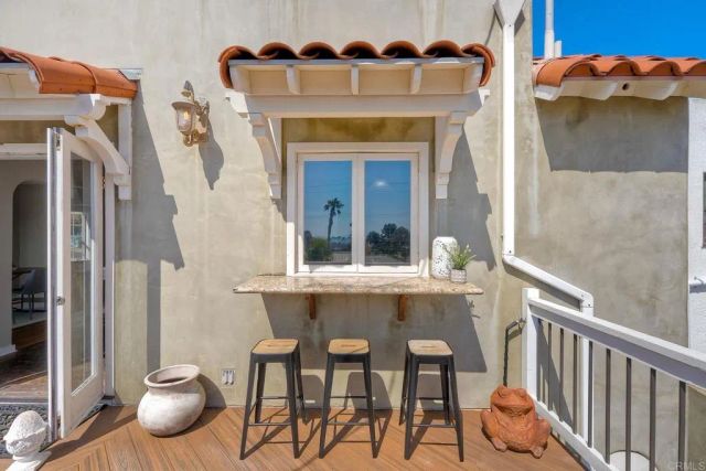 403 S Horne Street, Oceanside, CA 92054