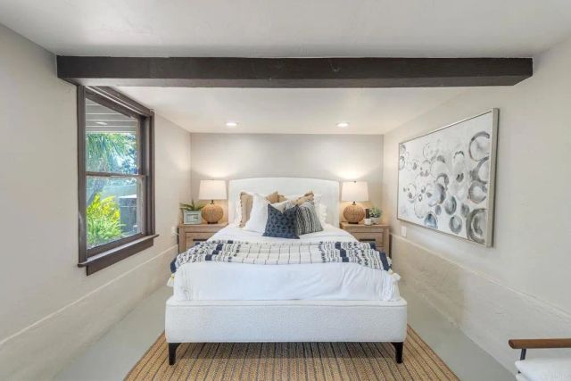 403 S Horne Street, Oceanside, CA 92054