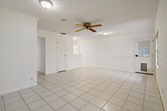 318 Columbine ST, Marble Falls, TX 78654