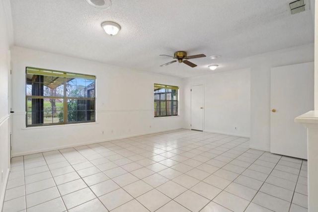 318 Columbine ST, Marble Falls, TX 78654