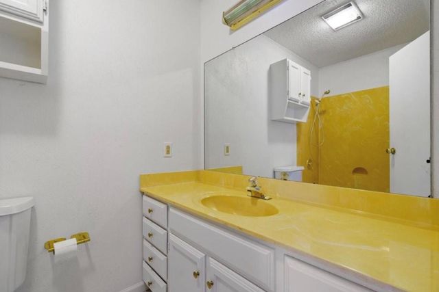 318 Columbine ST, Marble Falls, TX 78654