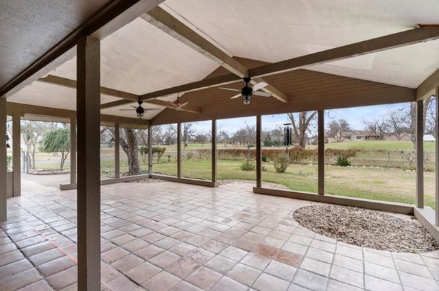 318 Columbine ST, Marble Falls, TX 78654