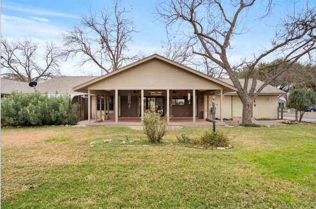 318 Columbine ST, Marble Falls, TX 78654