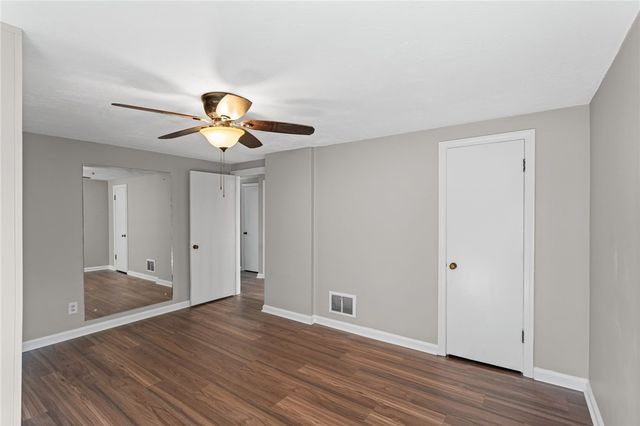 617 Argonne Blvd, Ellwood City, PA 16117