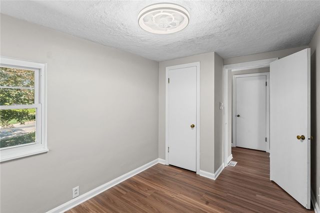 617 Argonne Blvd, Ellwood City, PA 16117