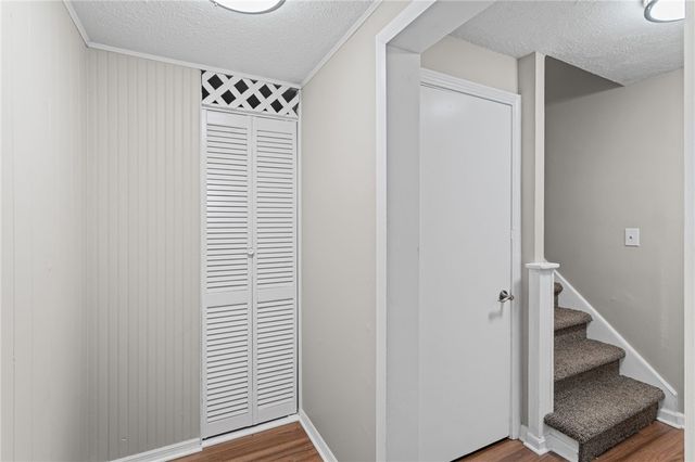 617 Argonne Blvd, Ellwood City, PA 16117