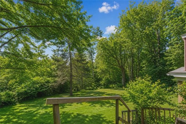 617 Argonne Blvd, Ellwood City, PA 16117