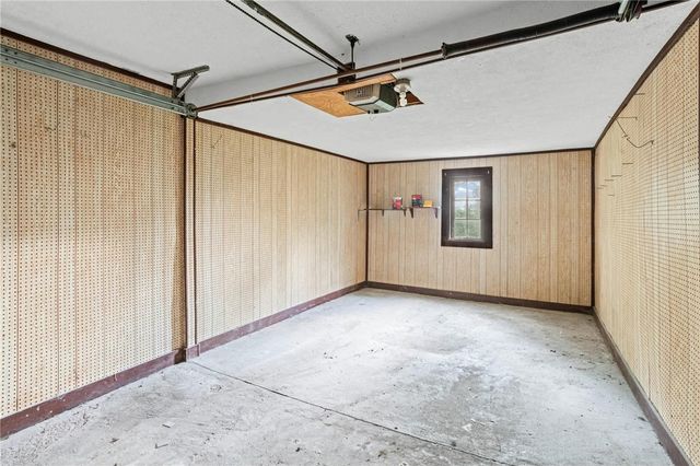 617 Argonne Blvd, Ellwood City, PA 16117