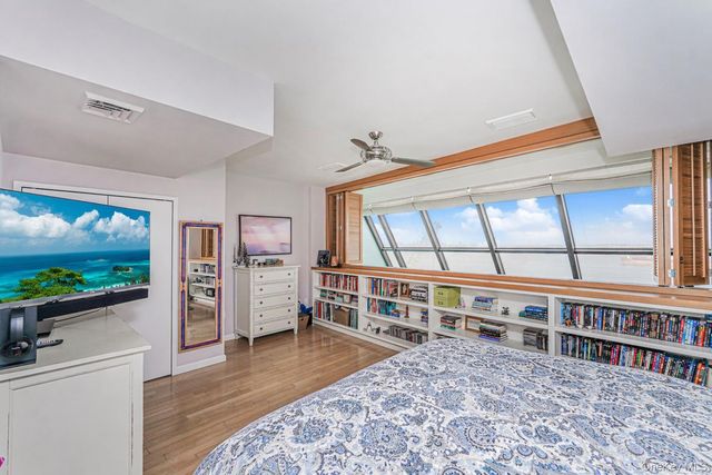 10 Bay Street Landing 8D, Staten Island, NY 10301