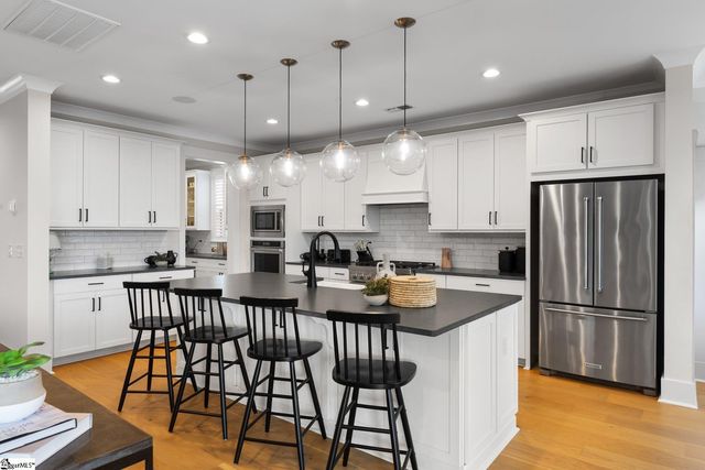 517 Tallman Drive, Fountain Inn, SC 29644