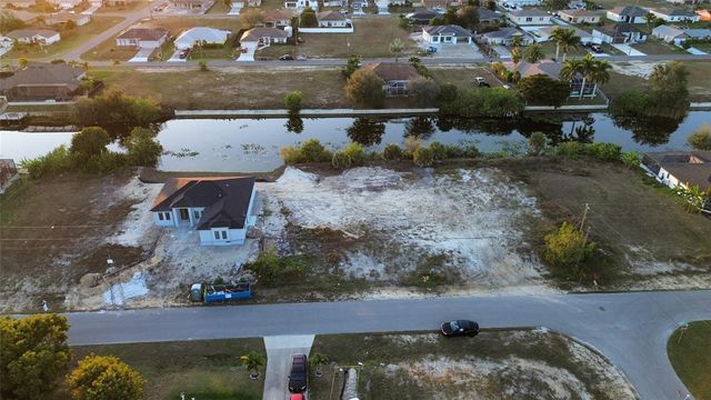 1314 NE 6TH AVENUE, Cape Coral, FL 33909