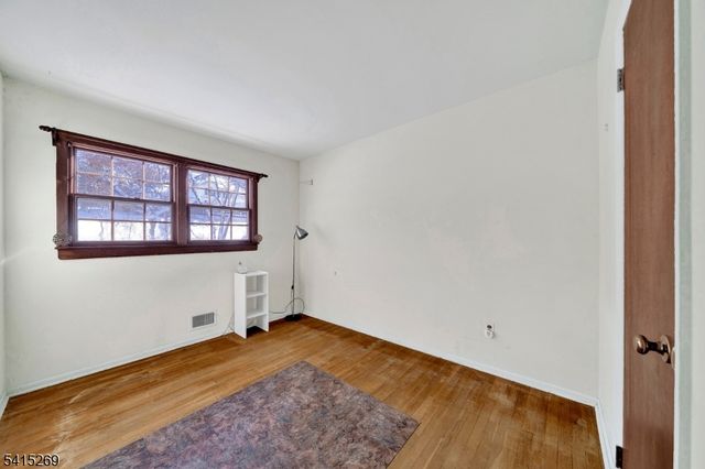 5 Forest Dr, Long Hill Twp., NJ 07980