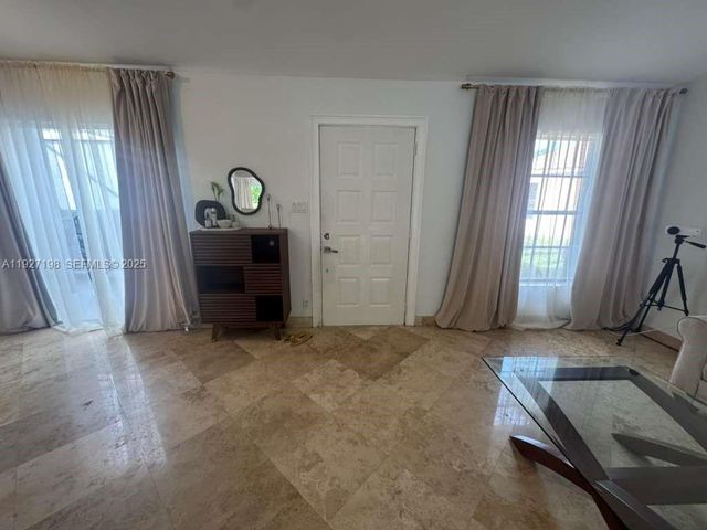 332 NW 47th Ave, Deerfield Beach, FL 33442