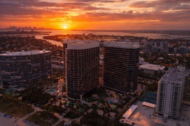 9705 Collins Avenue 1104n, Bal Harbour, FL 33154