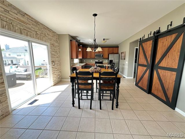 724 Autumnwood Forest Drive, Lake St Louis, MO 63367
