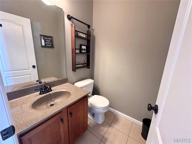 724 Autumnwood Forest Drive, Lake St Louis, MO 63367