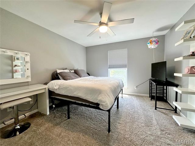 724 Autumnwood Forest Drive, Lake St Louis, MO 63367