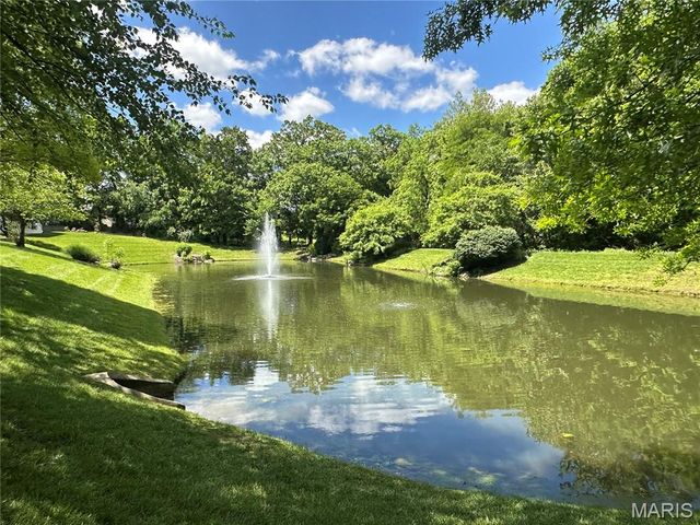 724 Autumnwood Forest Drive, Lake St Louis, MO 63367