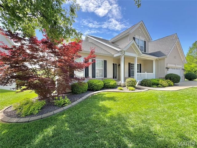 724 Autumnwood Forest Drive, Lake St Louis, MO 63367
