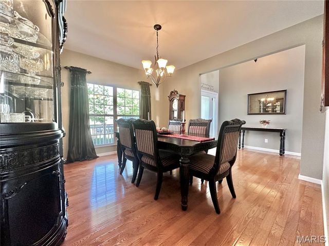 724 Autumnwood Forest Drive, Lake St Louis, MO 63367
