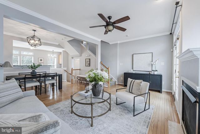 2772 MANHATTAN PL, Vienna, VA 22180