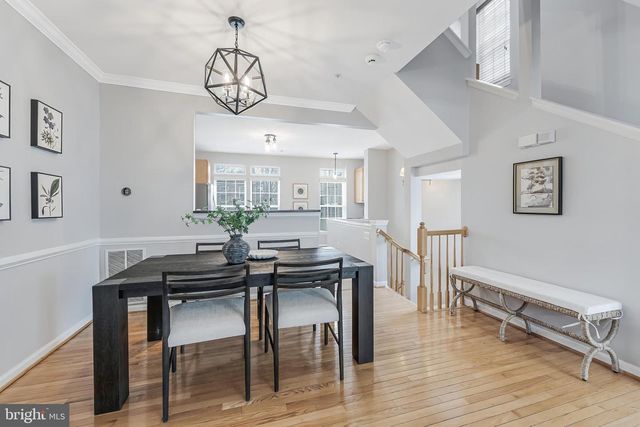 2772 MANHATTAN PL, Vienna, VA 22180