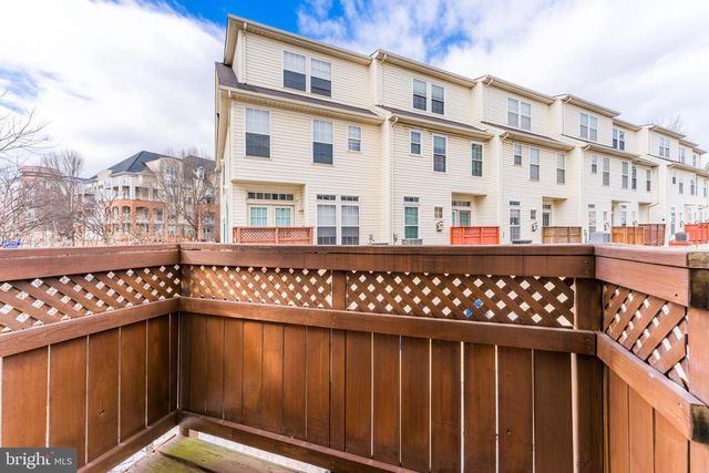 2772 MANHATTAN PL, Vienna, VA 22180