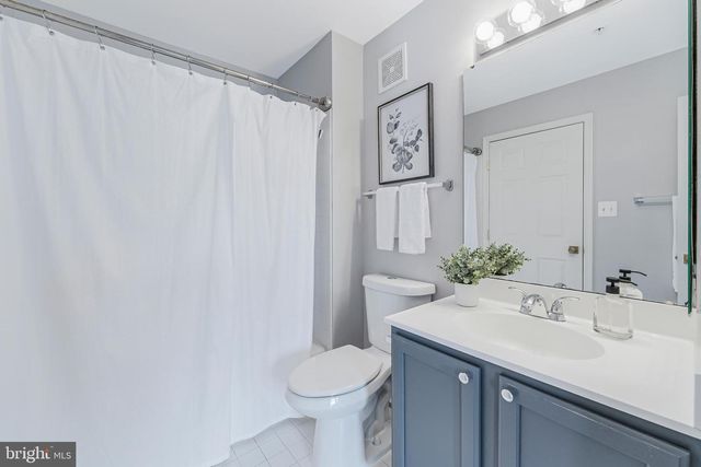 2772 MANHATTAN PL, Vienna, VA 22180