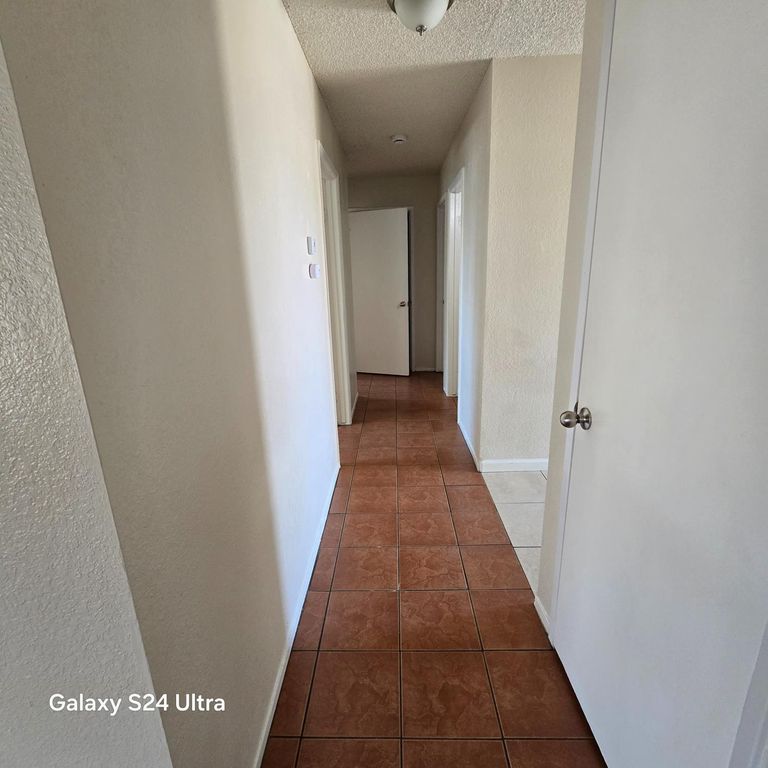 Image 8 of property listing at 500 E Clark Street, Madera, CA 93638